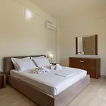 Nema فيلة